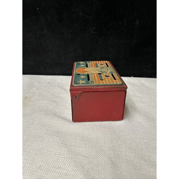 Vintage Toy Bank • Marx Toys Red White & Blue Capitol Building Budget Bank - Picture 3 of 9